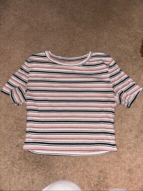 SHEIN Pink, Black & White Striped Short Sleeve Cropped Tee